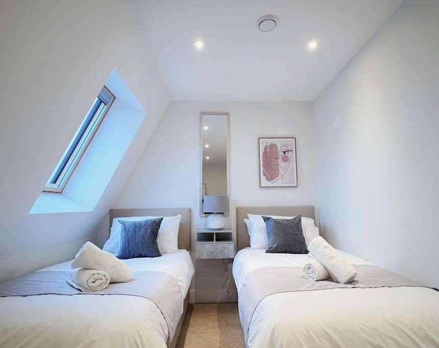 No6, Luxury Townhouse Near Bicester Village Exterior photo